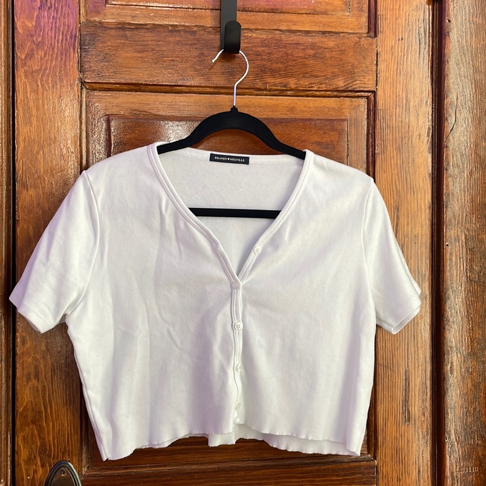 Brandy Melville white basic cropped tee